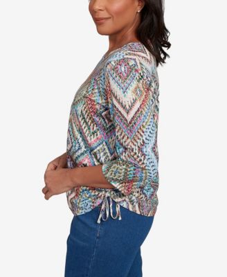 Women's El Paso Ikat Diamond Detailed Neckline Top