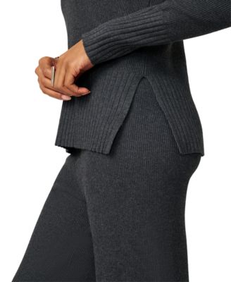 Petite Ribbed-Knit V-Neck Tunic & Pant Sweater Set