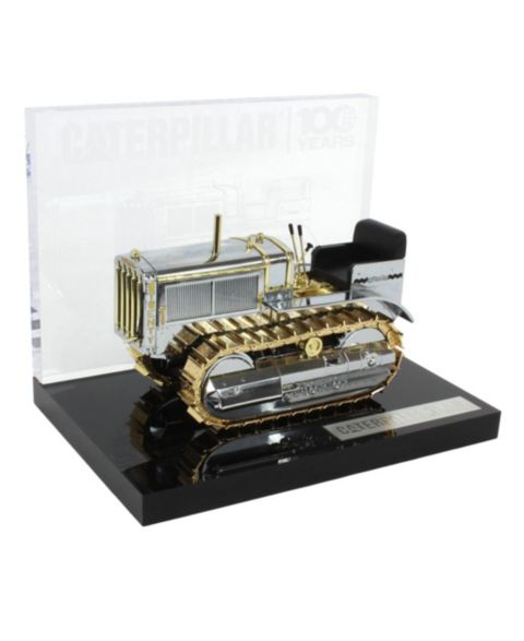 Детская игрушка Diecast Masters 1/16 Scale Caterpillar Centennial Series Limited Edition Crawler Tractor