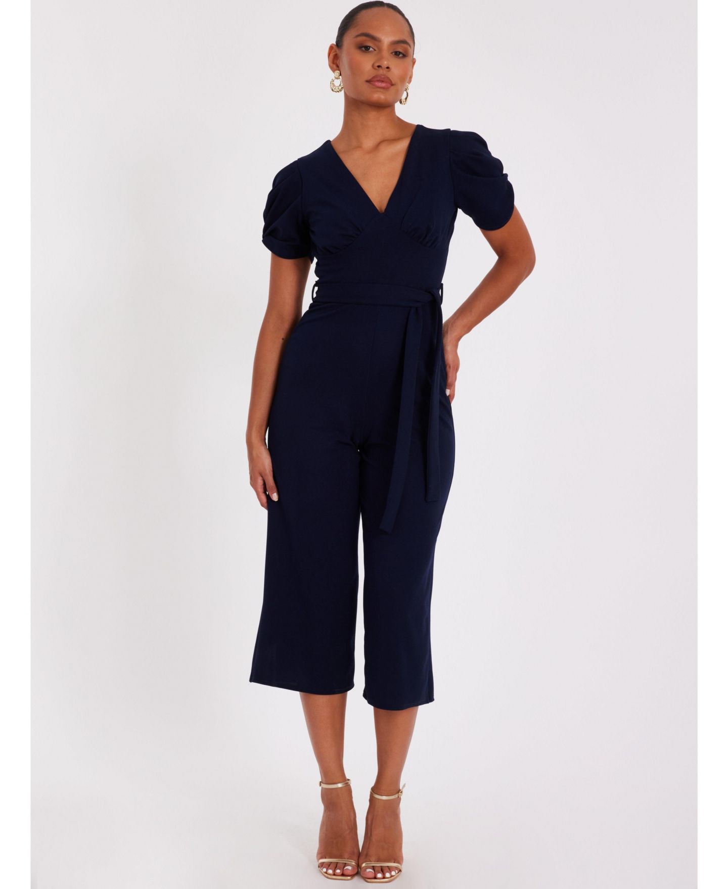 Женский комбинезон QUIZ Scuba Crepe Bow Wrap Cap Sleeve Jumpsuit - Navy, цвет: Тёмно-синий, вариант 1 — фото 1