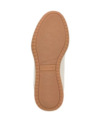 Women's Hennie Lace-Up Sneakers