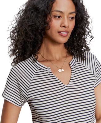 Women's Notch-Neck Short-Sleeve T-Shirt 