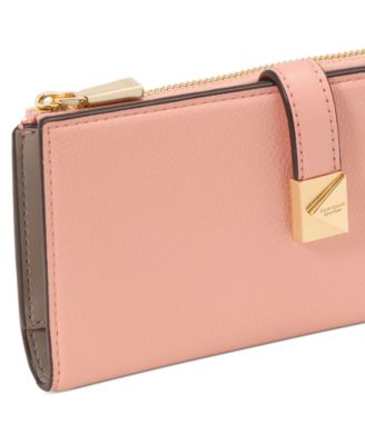 Deco Pebbled Leather Zip Slim Wallet