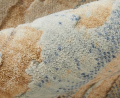 Jaxson 39Q0F 2'x3' Area Rug