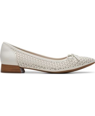 Women's Collection Natalyn Step Ballet Flats
