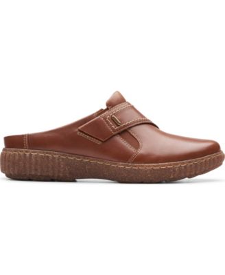 Women's Collection Caroline Bay Clogs