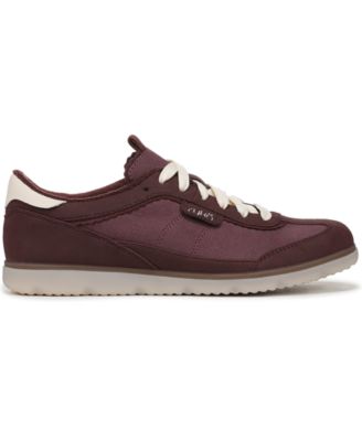 Women's Effortless Lace Up Court Sneakers