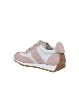 Lyla Sneaker