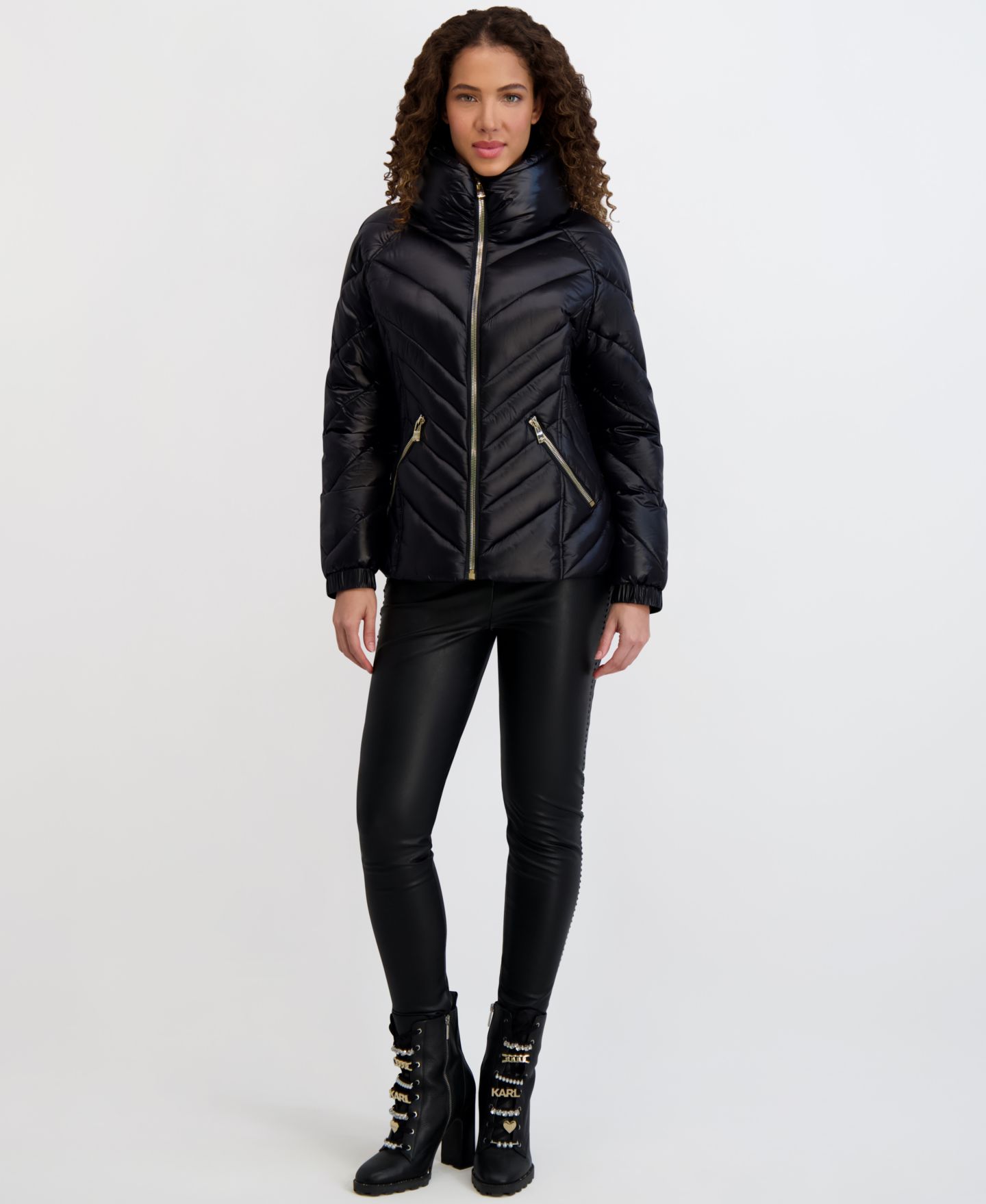 Женская куртка KARL LAGERFELD PARIS Pillow-Collar Puffer, цвет: Чёрный — фото 3