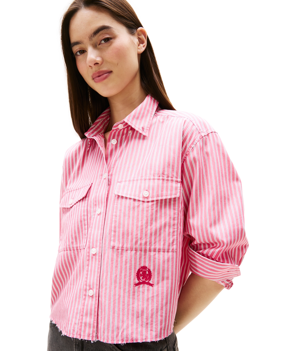 Tommy Jeans Women's Cotton Crop Button-front Crest Shirt In Pink