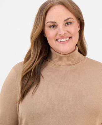 Plus Size Short-Sleeve Turtleneck Top