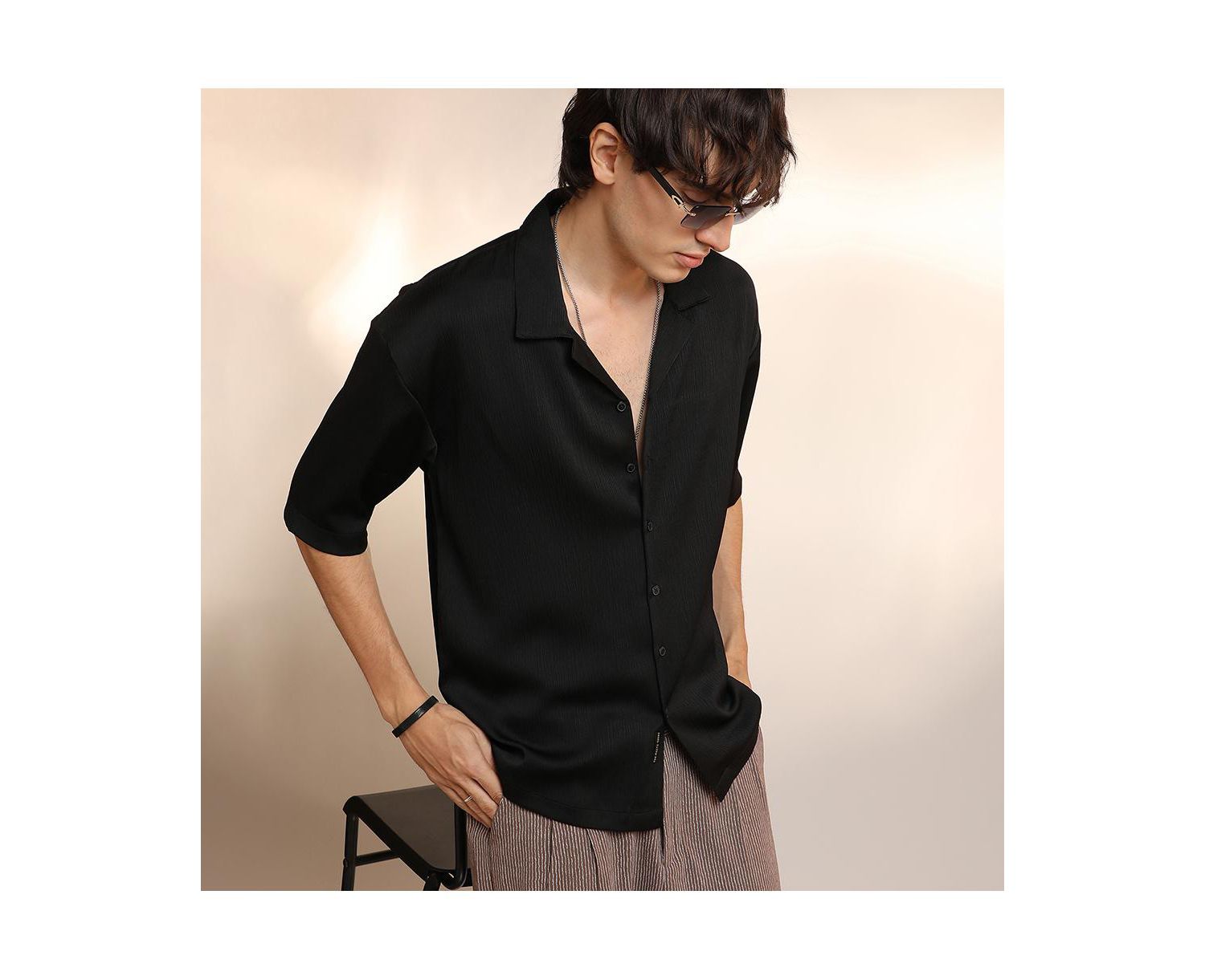 Men's Onyx Black Solid Crinkle Oversized Shirt