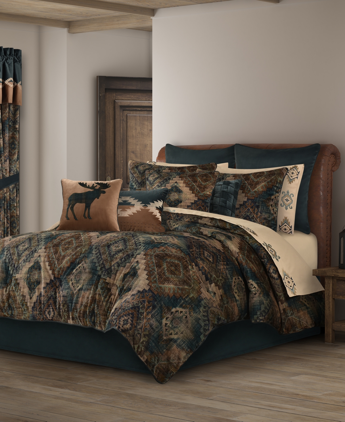 J Queen New York Baja 4-pc. Comforter Set, King In Blue
