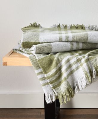 Cozy Plaid Throw, 50" x 60", Exclusively for Macy's