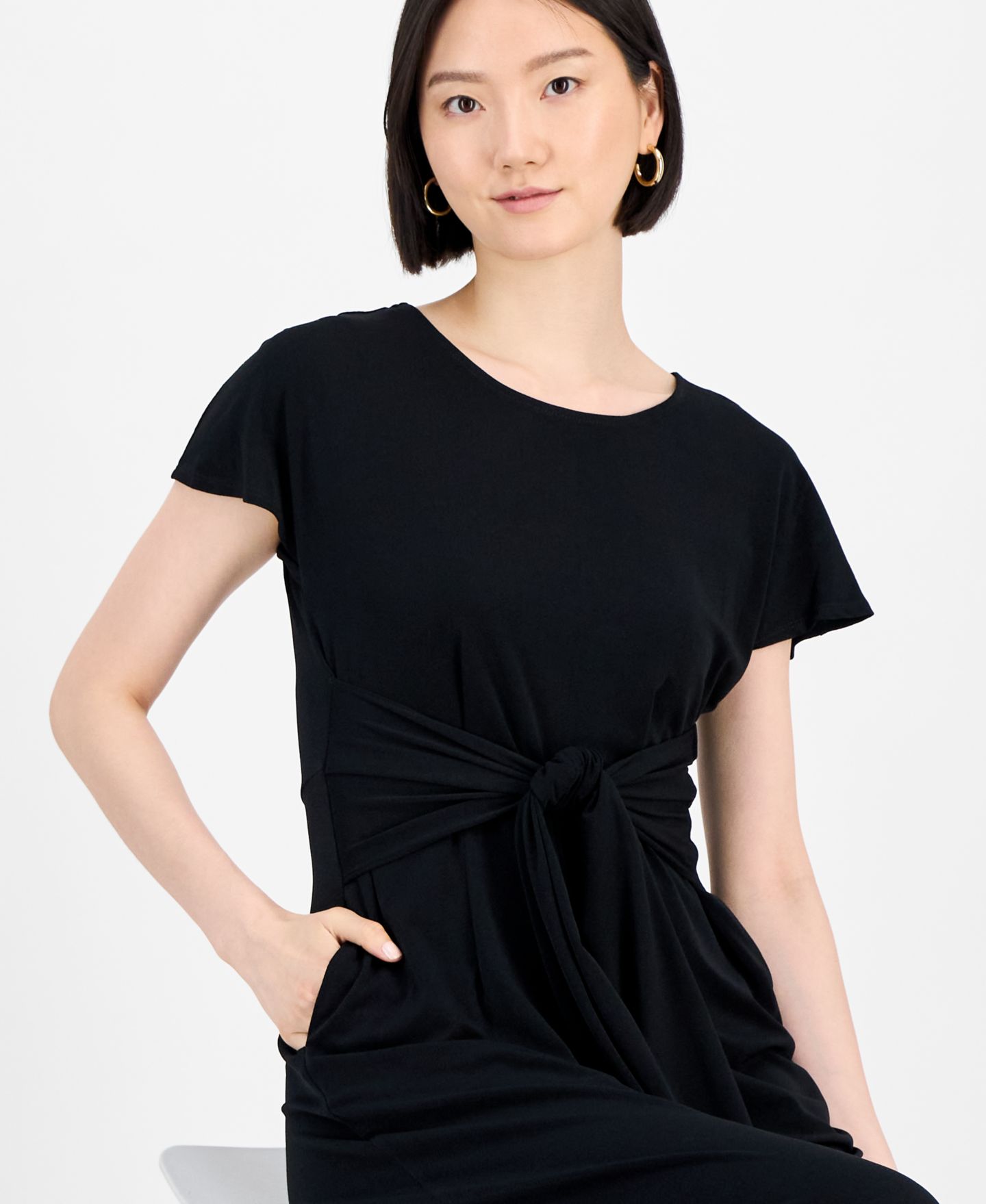 Женский комбинезон Robbie Bee Round-Neck Tie-Waist Jumpsuit, цвет: Шоколадный — фото 7
