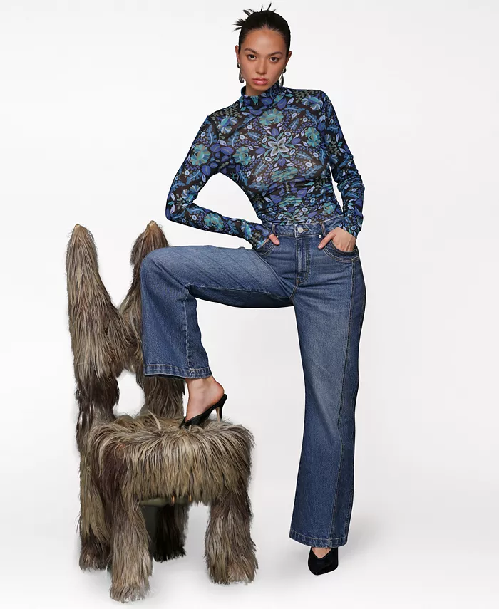 Women's Two-Tone Flared Jeans - thumbnail 4