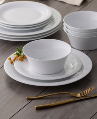 Conifere 12-Piece Dinnerware Set, Service For 4