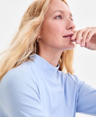 Women's Cotton Mock-Neck Long-Sleeve Tee