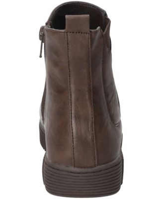 Women's Wyatt Chelsea Boots