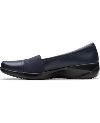 Women's Kaetlyn Rhea Round Toe Loafers