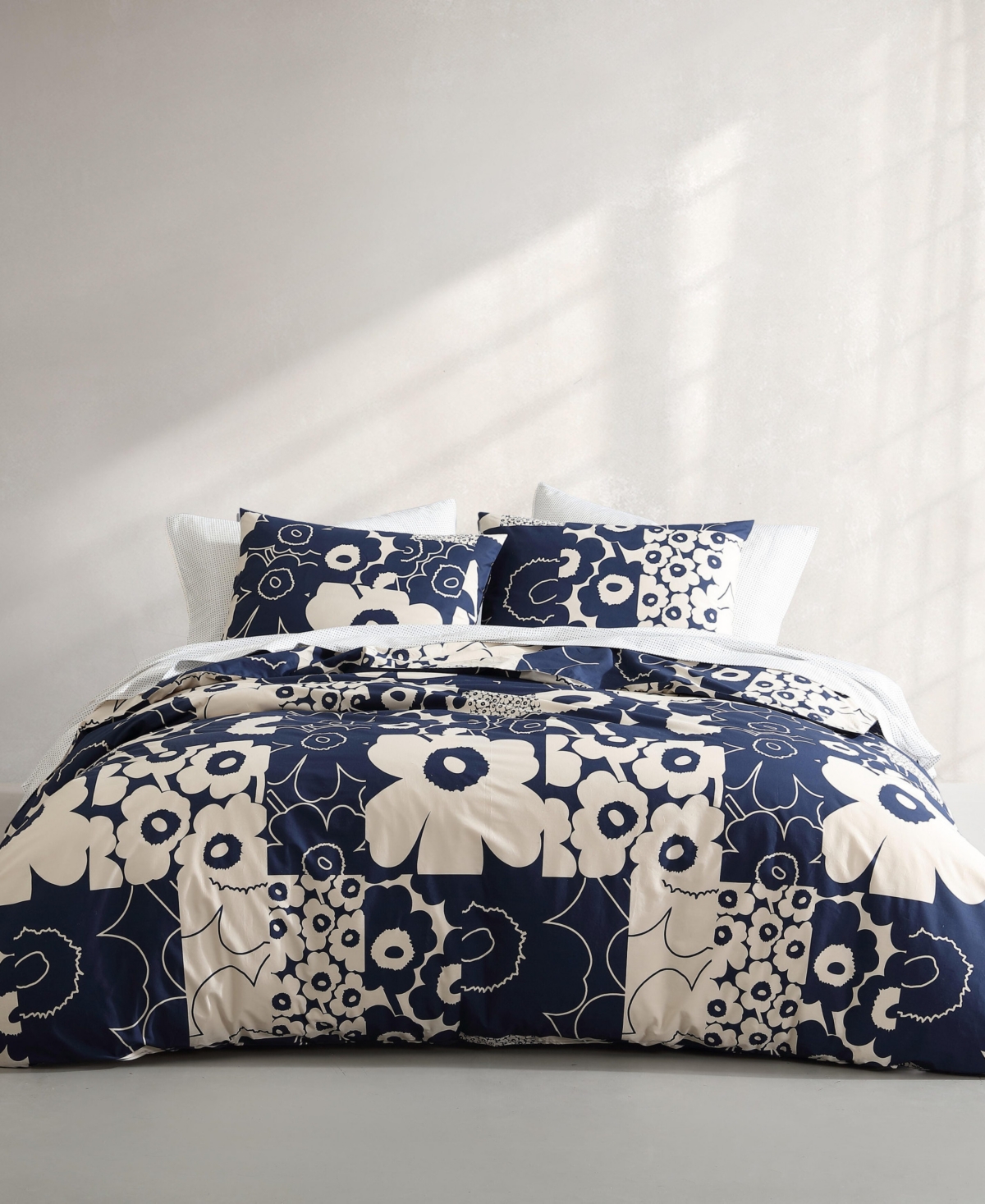 Marimekko Unikko Kollaasi Cotton 3-Pc. Duvet Cover Set
