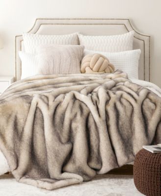 Luxury Tipped Faux Fur Throw, 50" x 60"
