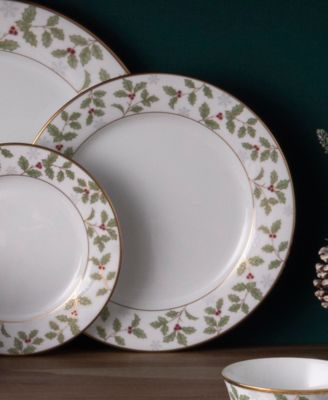 Holly & Berry Gold Set of 4 Salad Plates, 8.25"