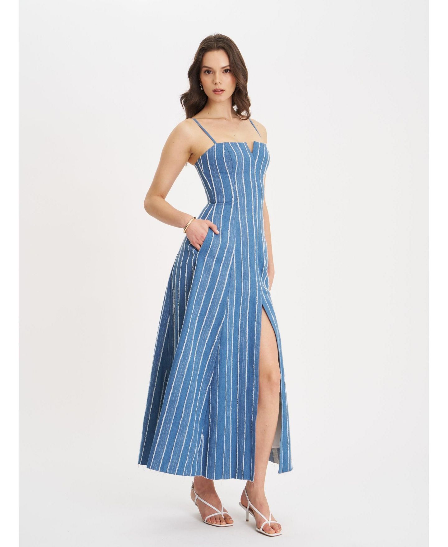 Женское платье Miss Circle Abygail Stripe Cotton Denim Maxi, цвет: Джинсовый синий — фото 7