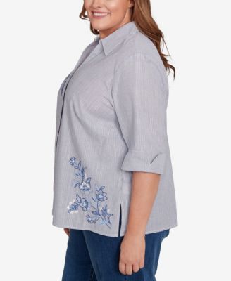 Plus Size Classic Diagonal Floral Metallic Stripe Button Front Top