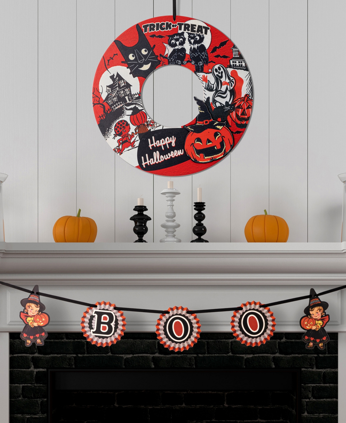 Mr. Halloween Retro Wreath And Garland Set In Multi