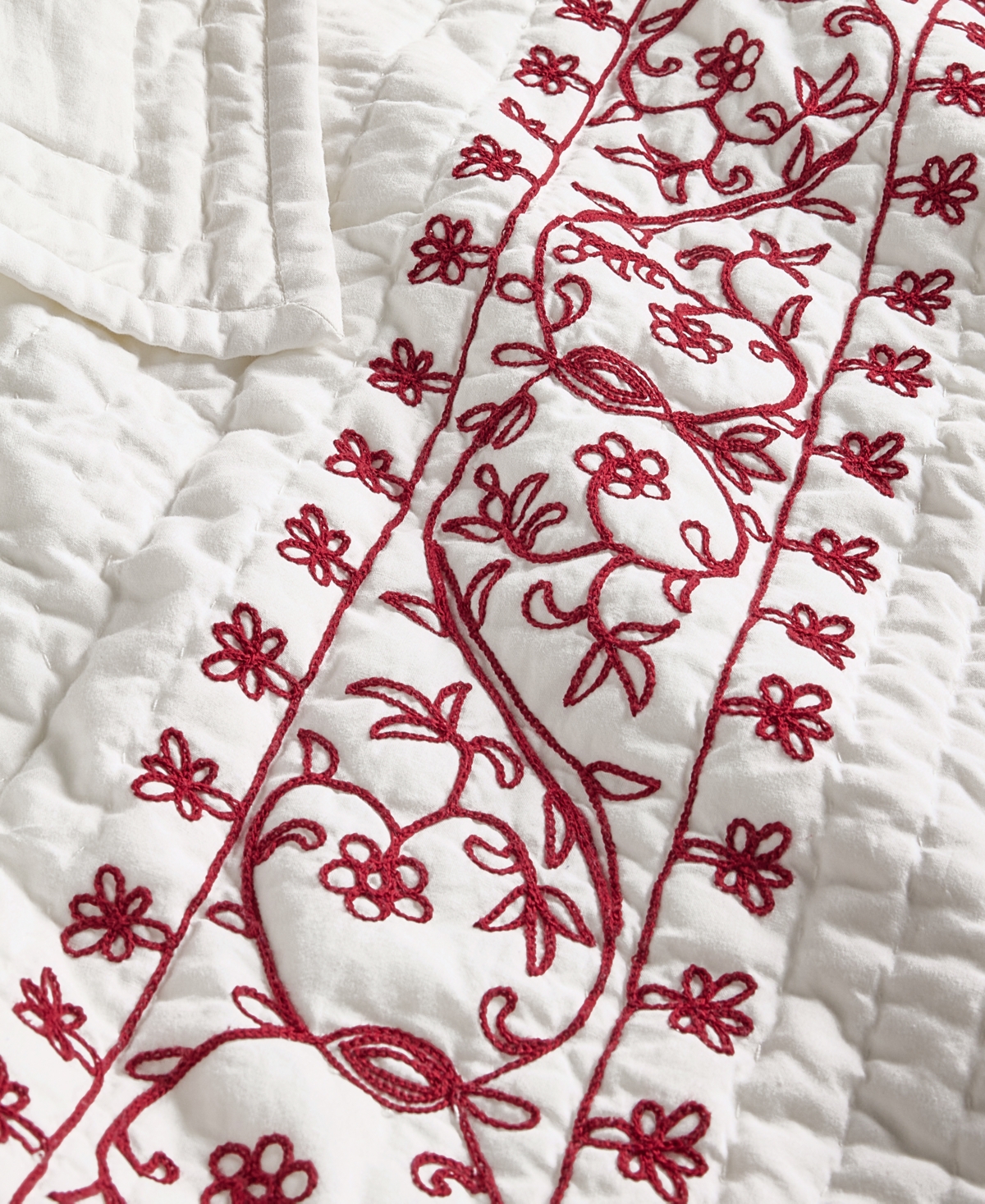Charter Club Garland Embroidery 3-Pc. Quilt Set, Full/Queen, Macy's Exclusive