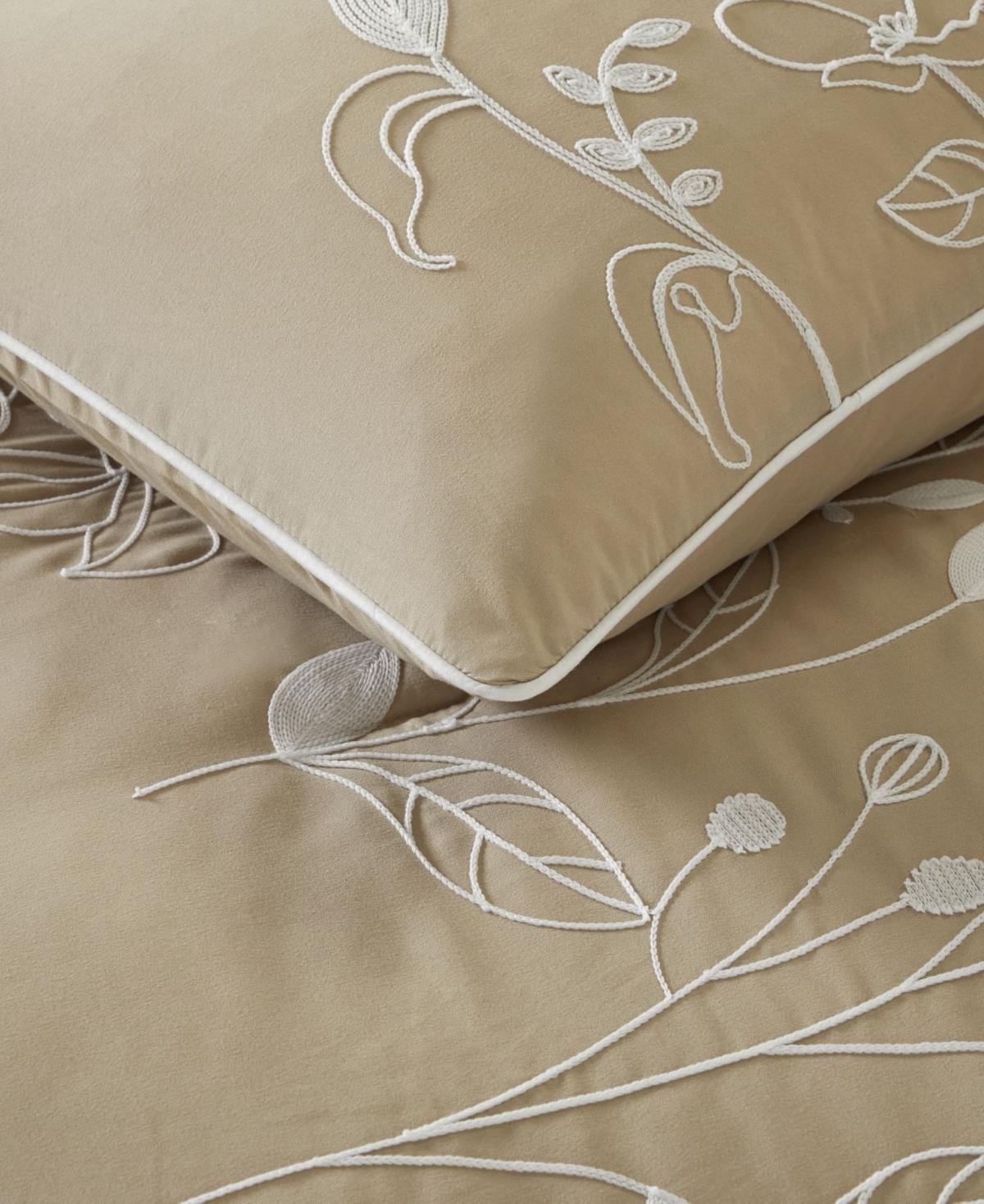 Stratford Park Safina Floral 7-pc. Comforter Set, King In Brown
