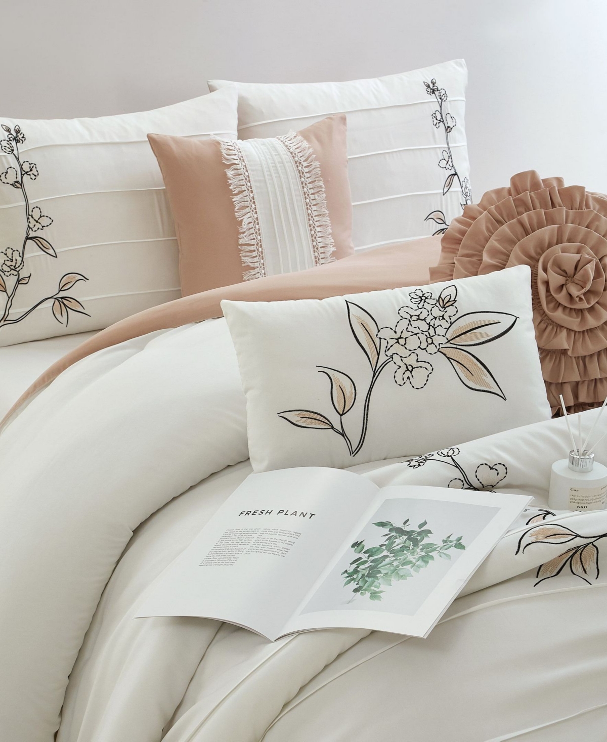 Stratford Park Mona 7-Piece Comforter Set