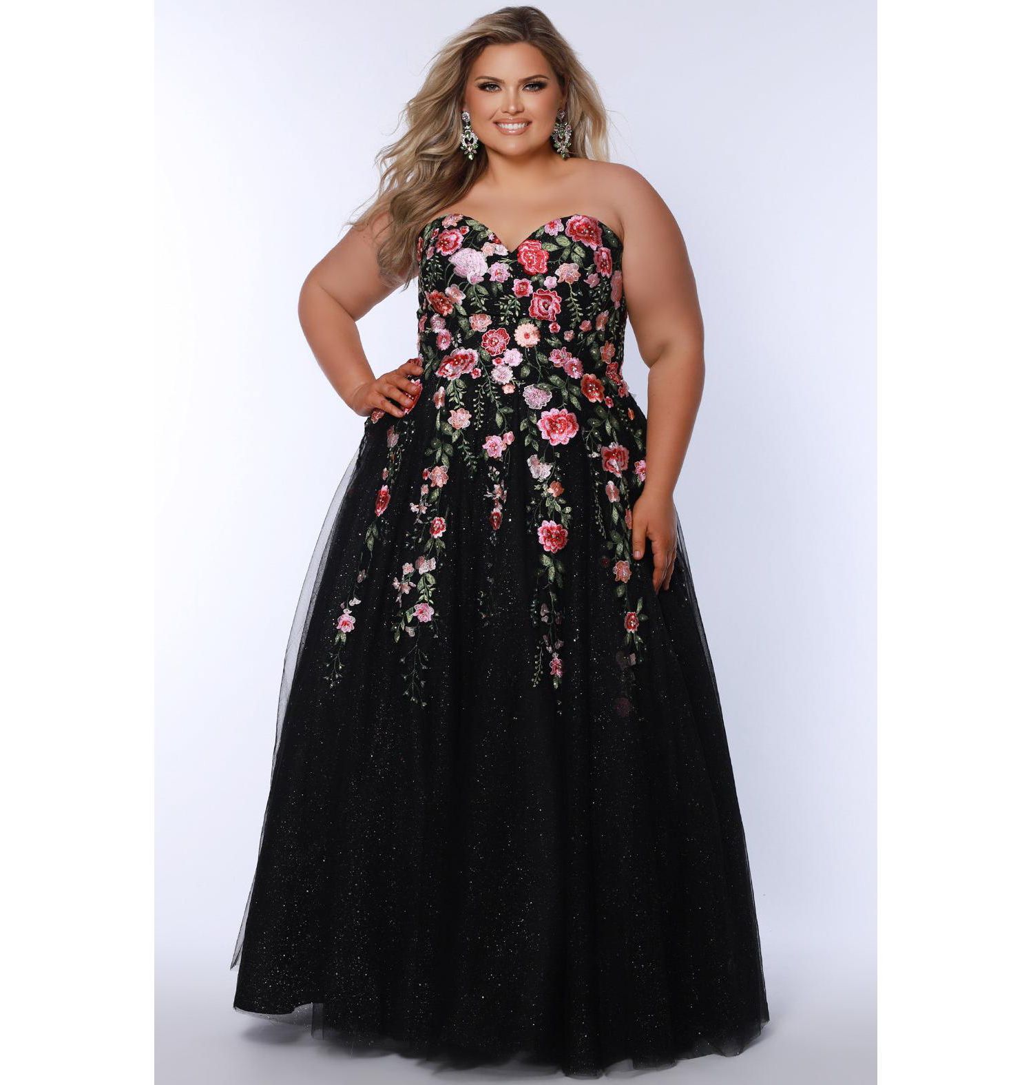 Women's Sweetheart Neckline Floral Lace Ballgoown Plus Size Gown