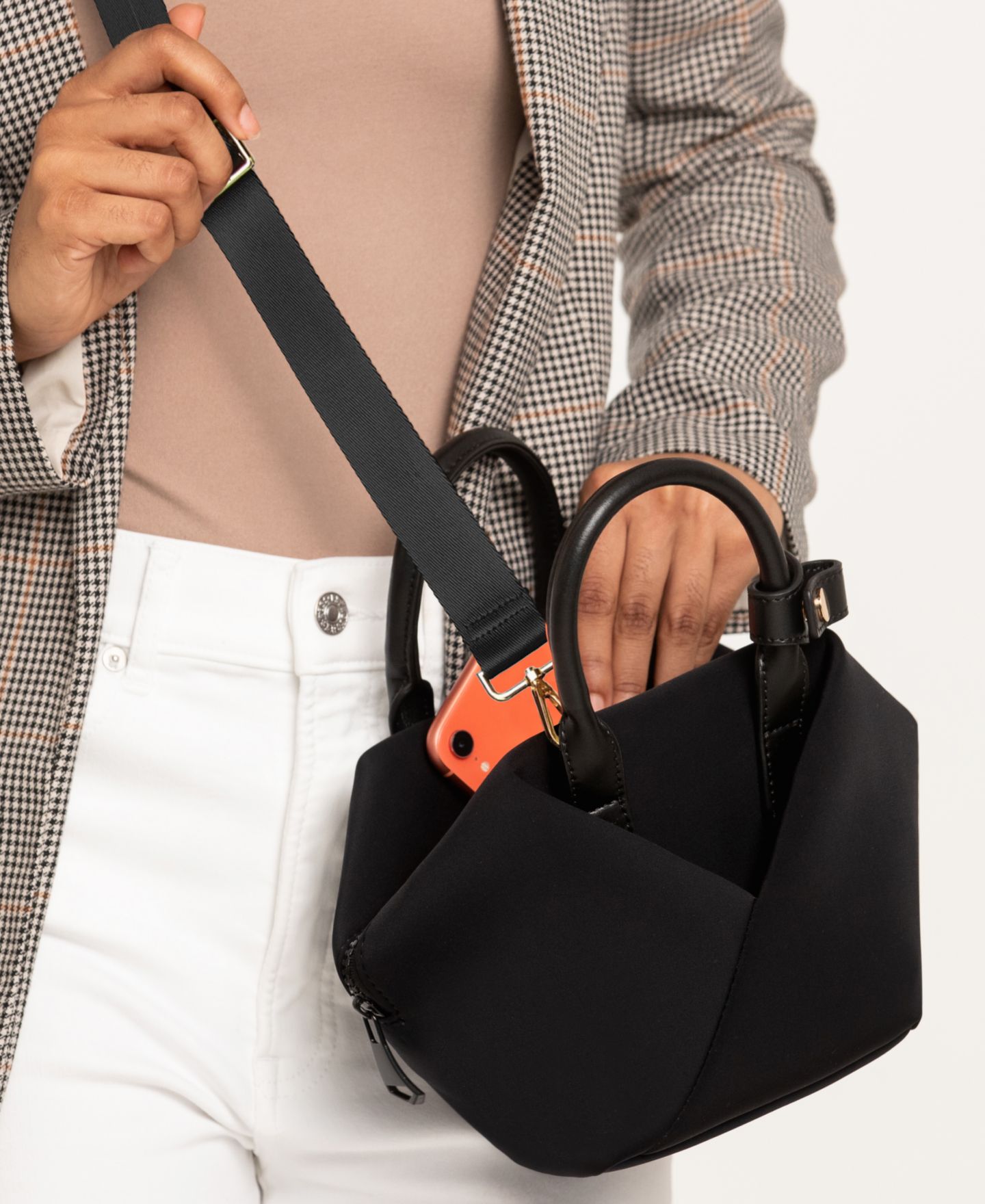 Женская сумка Lux & Nyx Small Origami Crossbody Tote and Handbag For Women, цвет: Чёрный — фото 3