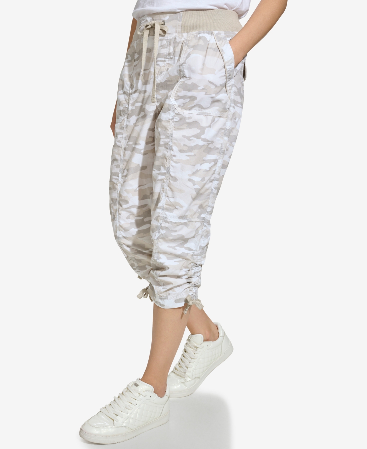Dkny Women's Convertible Capri Cotton Poplin Cargo Pants In Sand