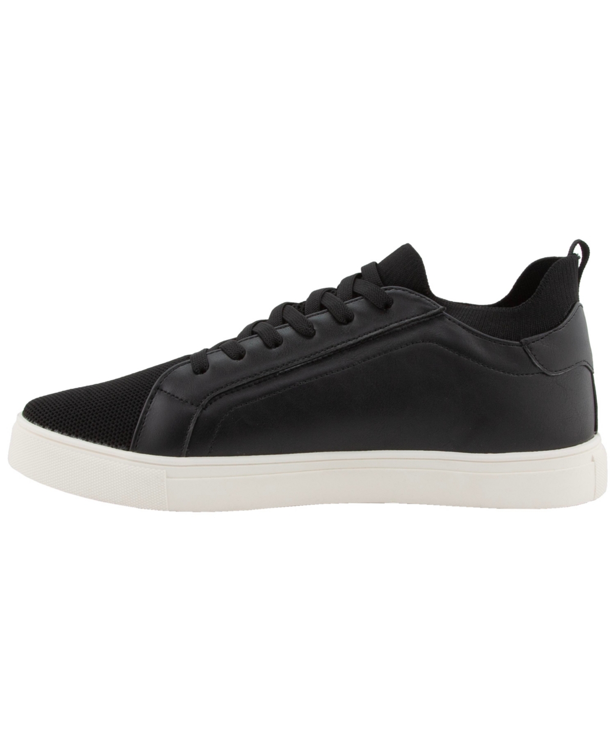 Deer Stags Dominic Low Top Sneaker In Black