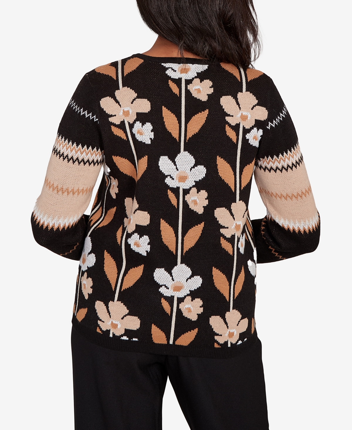 Alfred Dunner Petite Zig Zag Floral Sweater In Black