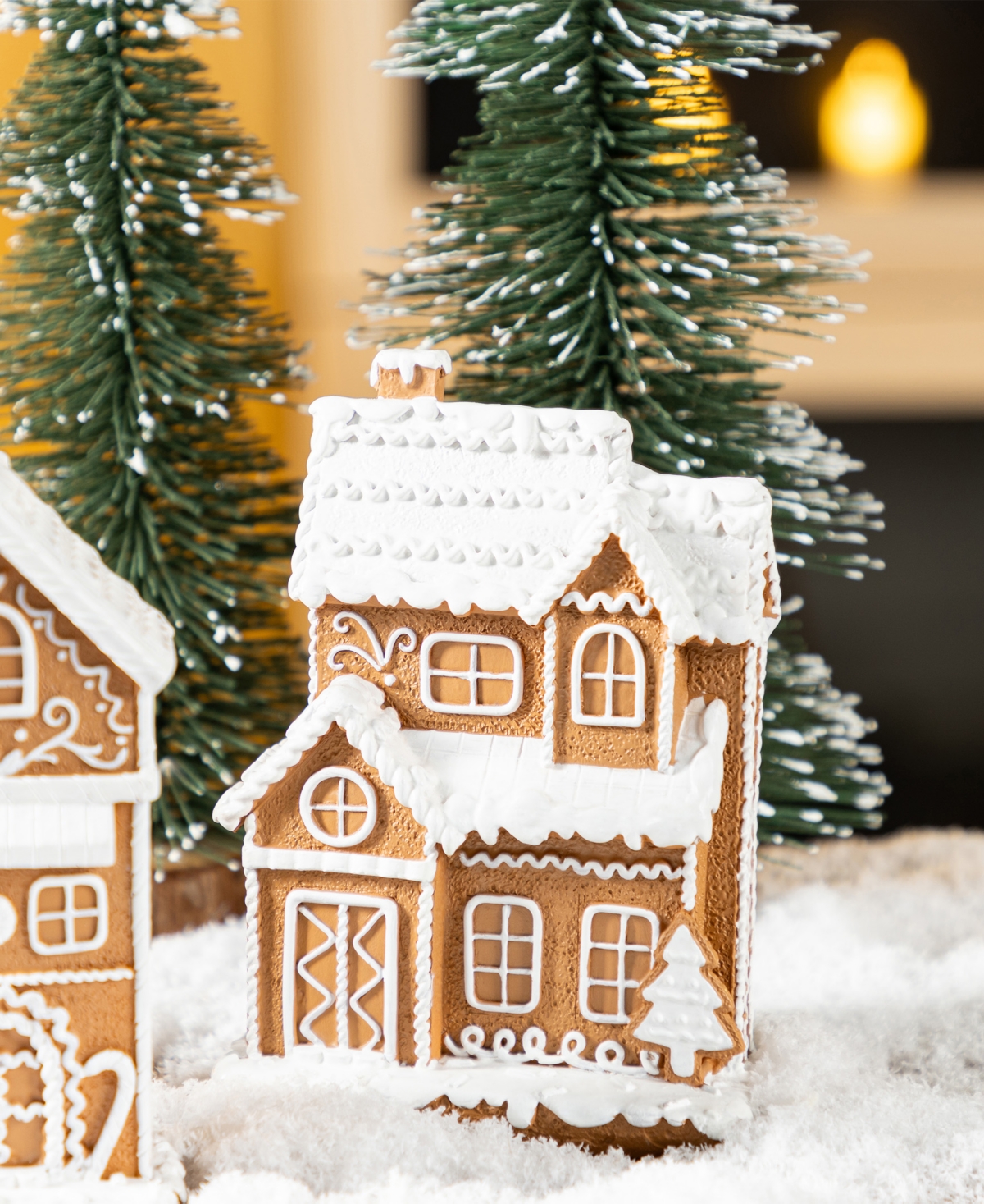 Glitzhome Resin Christmas Gingerbread House Figurine, Set Of 3 In Multi