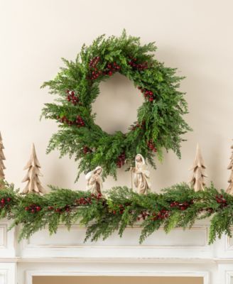 24" Polyethylene Christmas Dripping Cedar Wreath with Berries