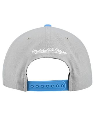 Men's Gray Montreal Expos Cooperstown Collection Basic Flip Snapback Hat