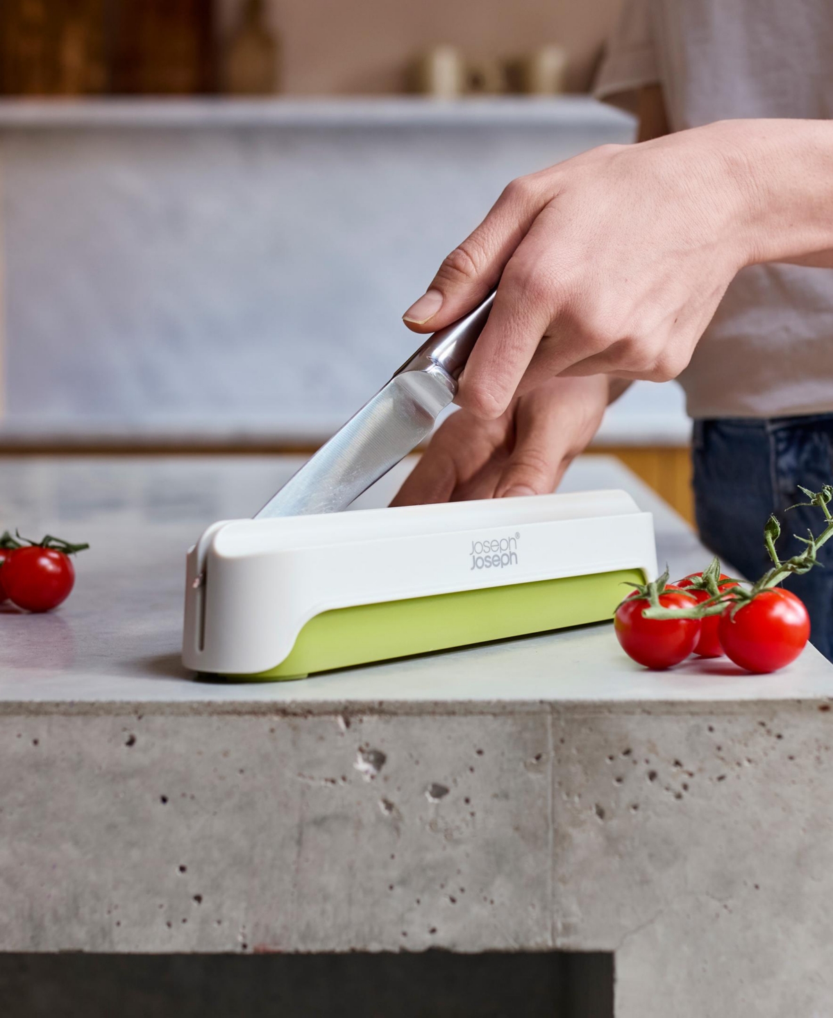 Joseph Joseph Halve-it Time-saving Slicing Tool In White