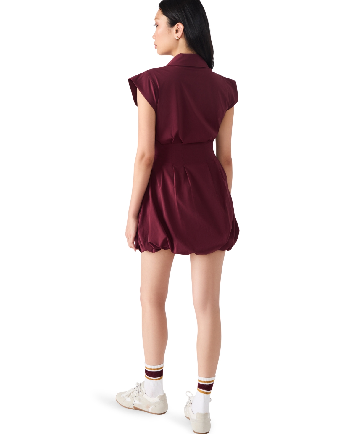 Steve Madden Dyanne Poplin Pleated Mini Dress In Burgundy