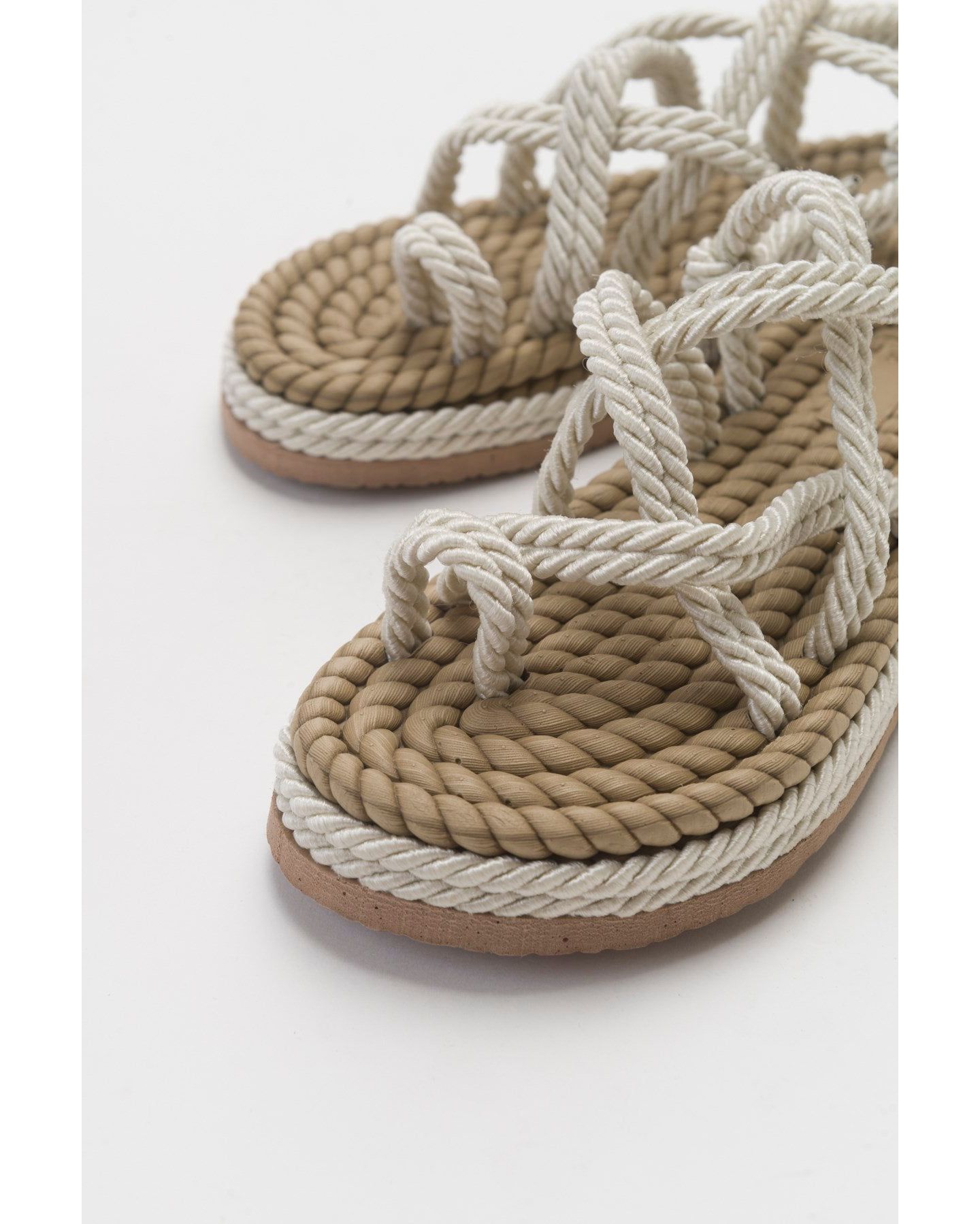 Женские сандалии Prologue Shoes Poma Flat Sandal, цвет: Бежевая искусственная кожа, вариант 1 — фото 5