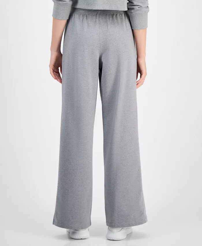 Women's Relaxed High-Rise Flare-Leg Fleece Pants - thumbnail 5