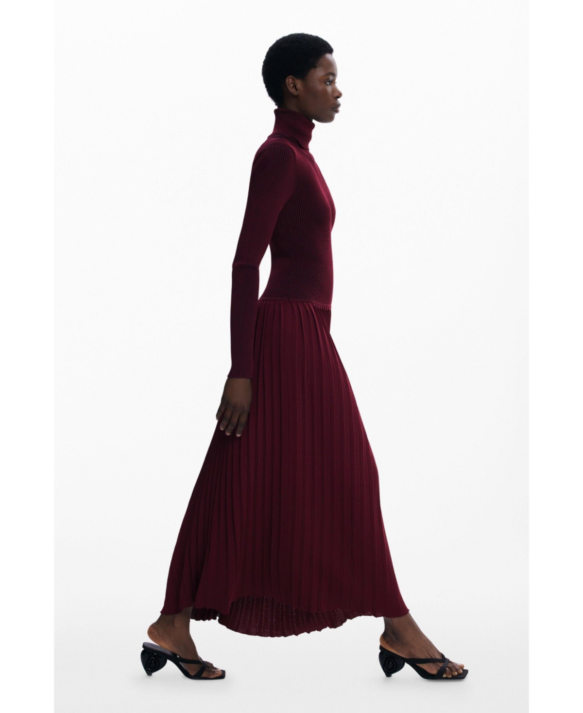 Desigual Long Sleeve Pleat Turtleneck Maxi Dress In Burgundy
