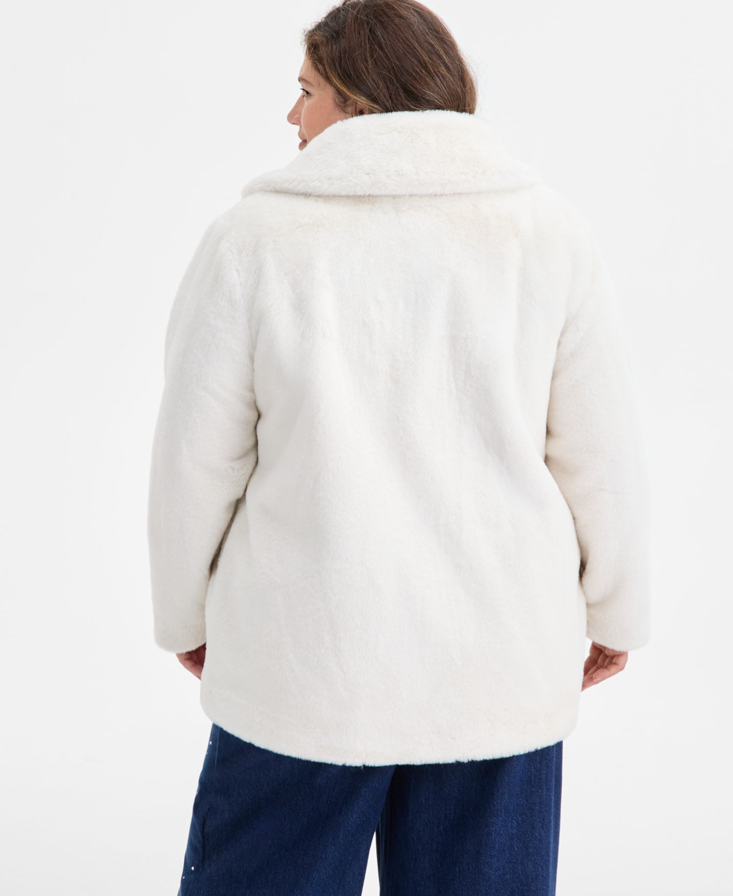 Trendy Plus Size Notched Collar Faux Fur Coat