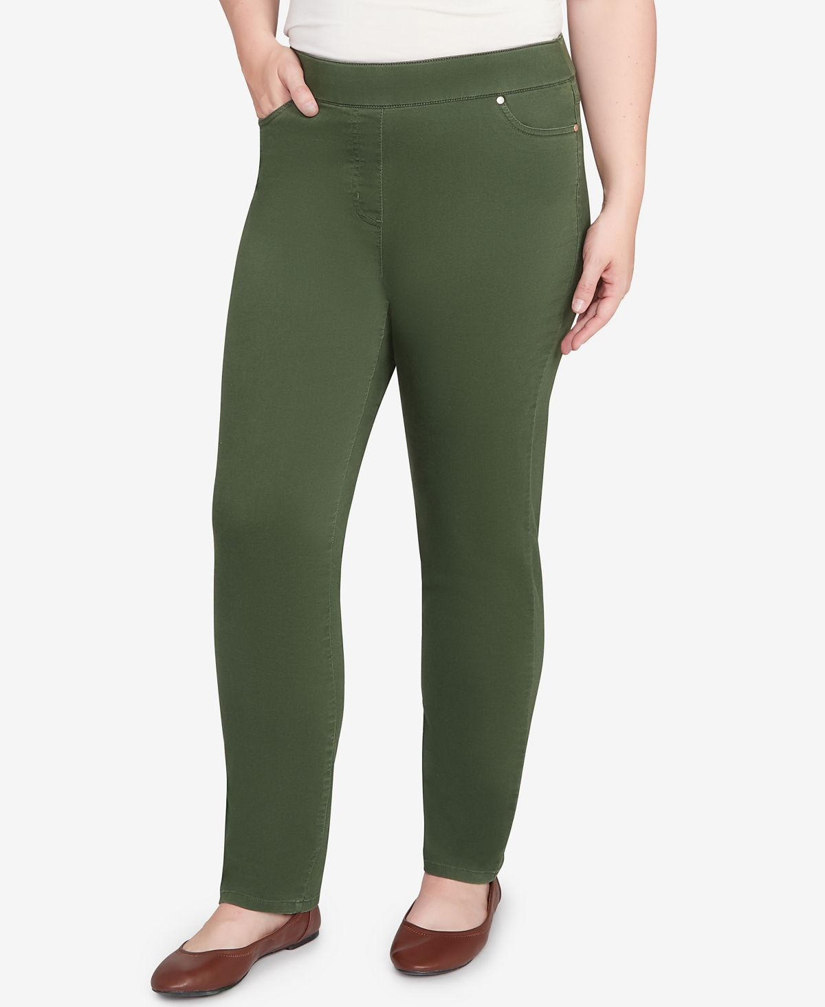 Alfred Dunner Petite Mount Laurel Allure Front Pocket Medium Length Pants In Green