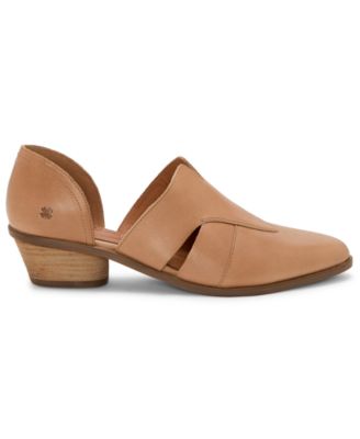 Women's Minnsy Cutout Low-Heel Shooties