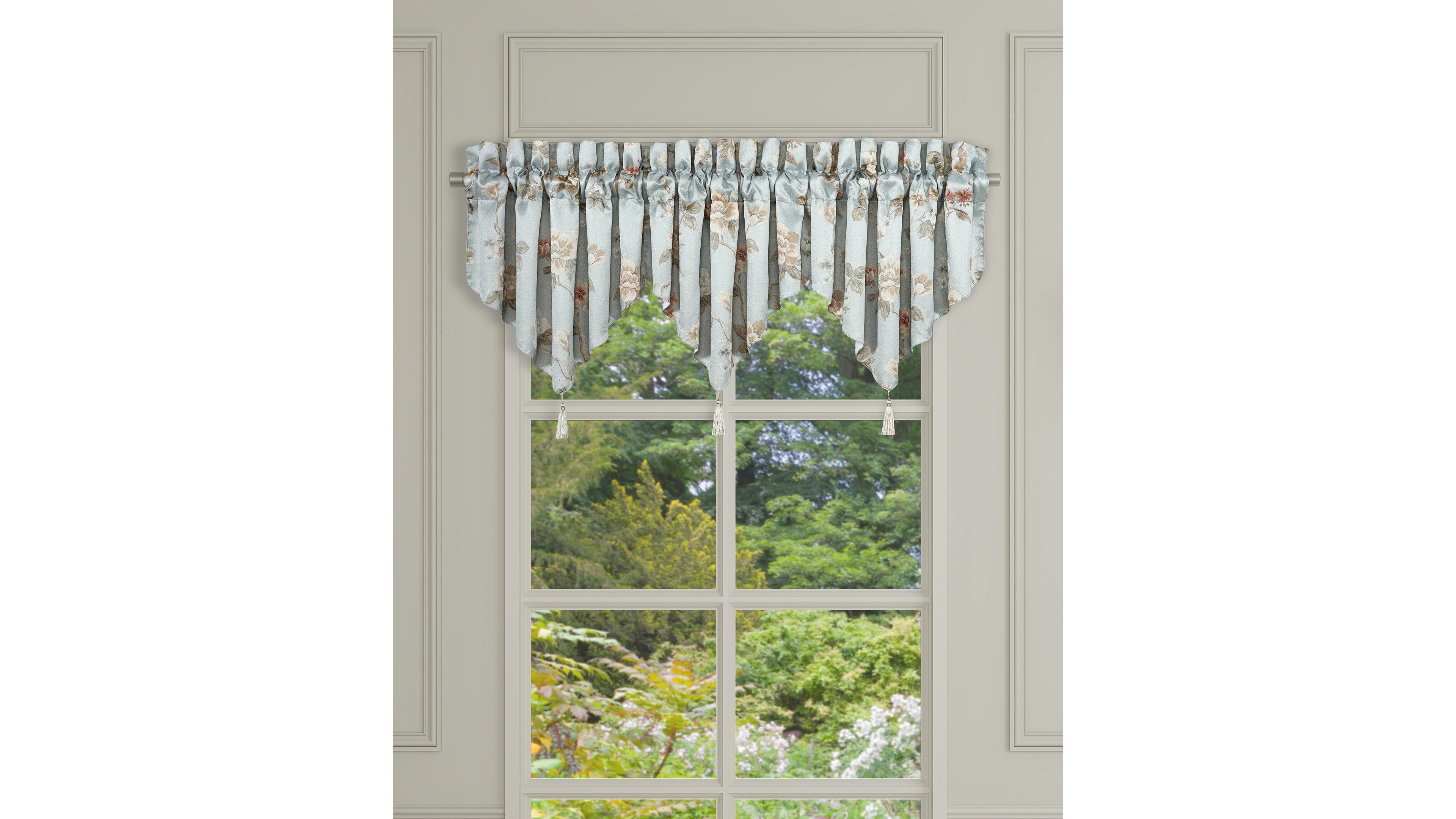 J Queen New York Prestige Window Ascot Valance, 40" x 21"